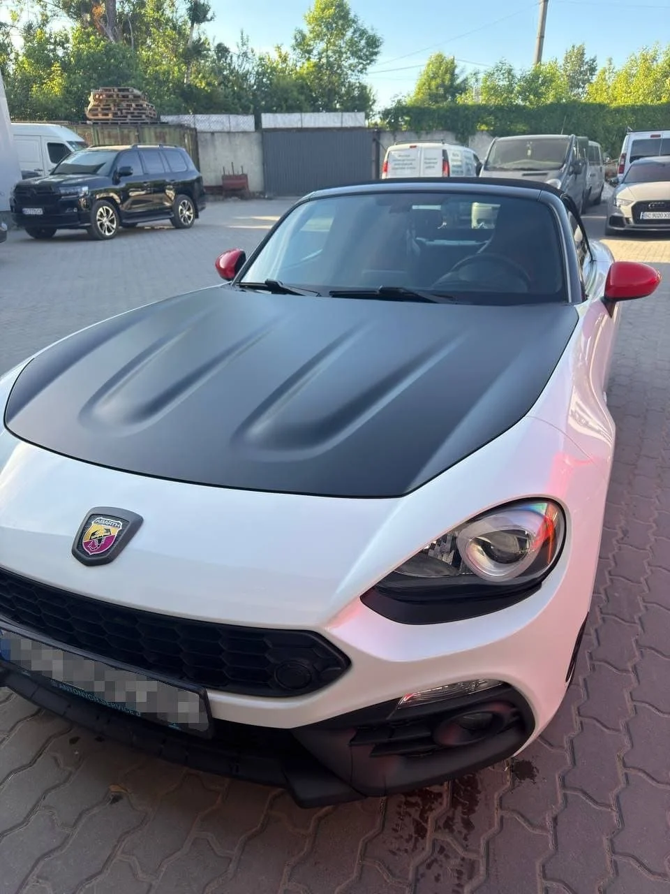 Стайлінг Fiat Abarth плівкою у Львові